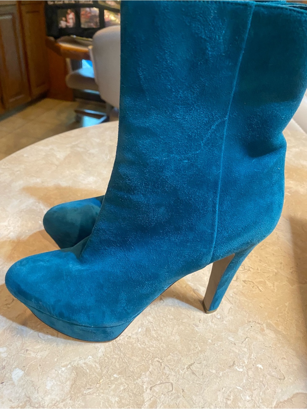 Vero Cuoio Teal Suede Platform Ankle Boots